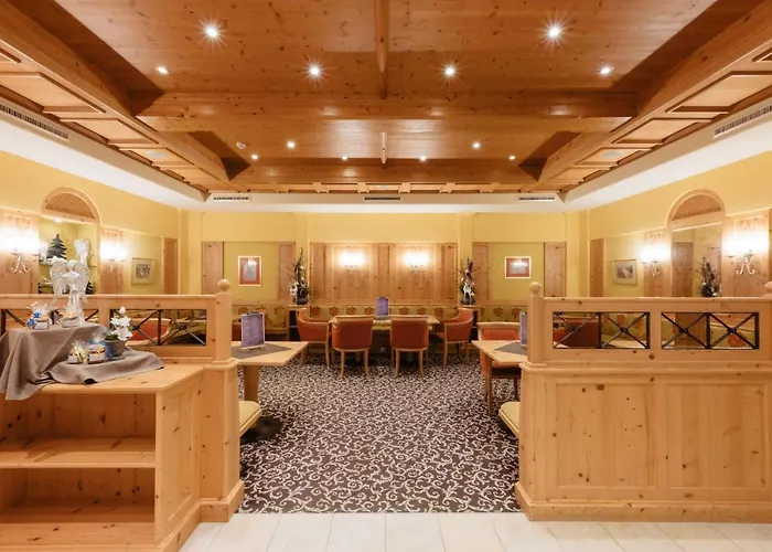 מלון Optimamed Gmbh 4*